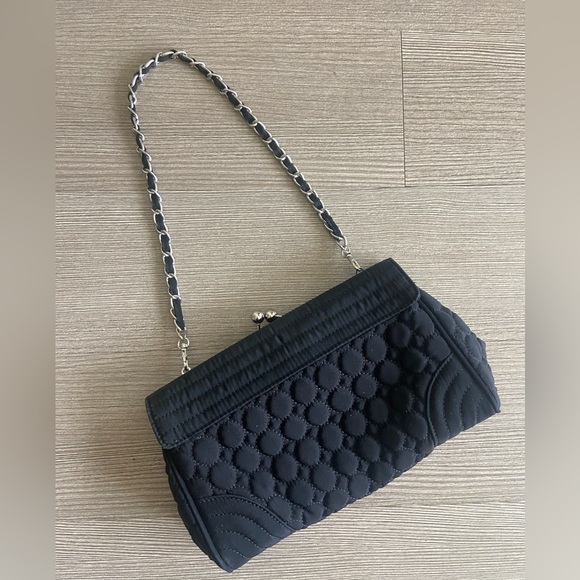 Vera Bradley clutch with detachable shoulder strap - Picture 3 of 9